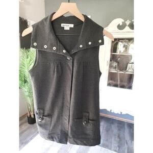 EUC Kensie Vest - Medium